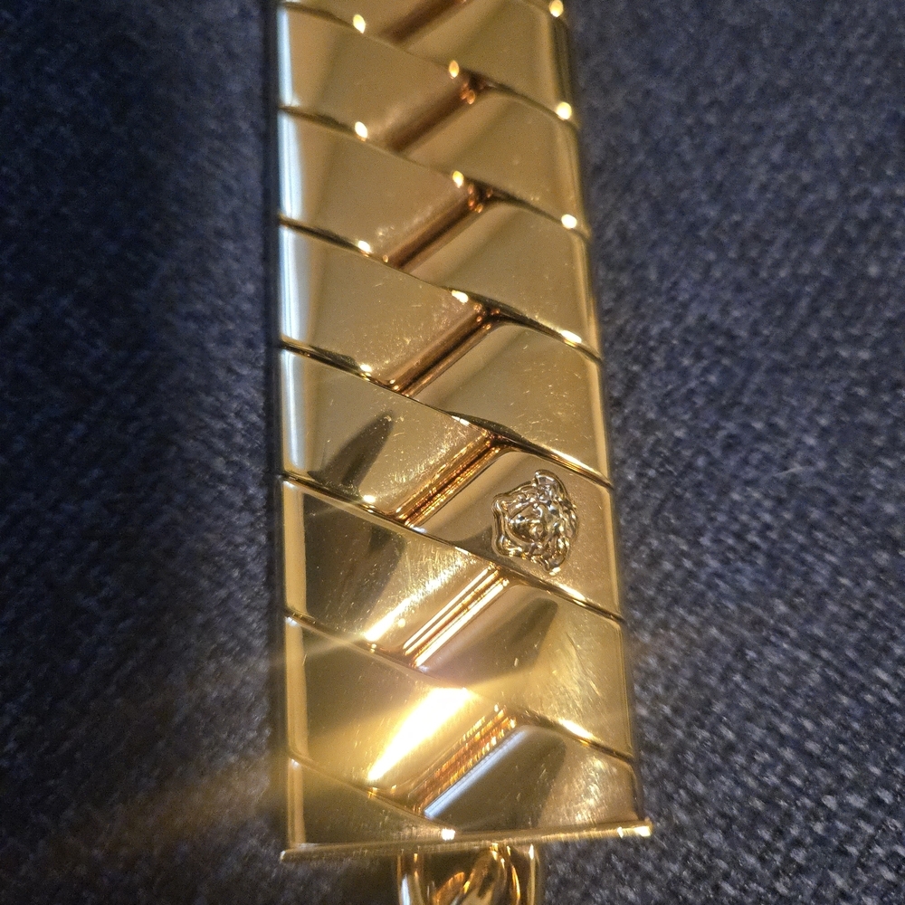 Authentic Versace Medusa Bond Bracelet LIKE NEW - Picture 13 of 15